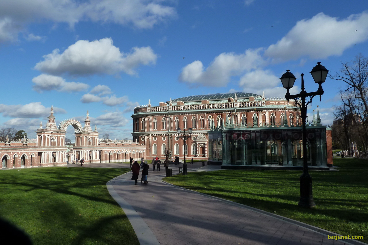 Moscow (Москва)